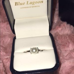Pearl Ring 14k White Gold with Diamonds